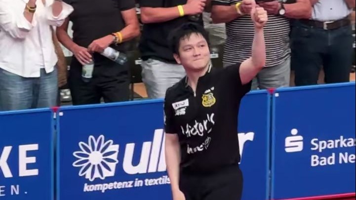 韩国乒乓球队轻取波兰乒乓球队，樊振东制霸全场