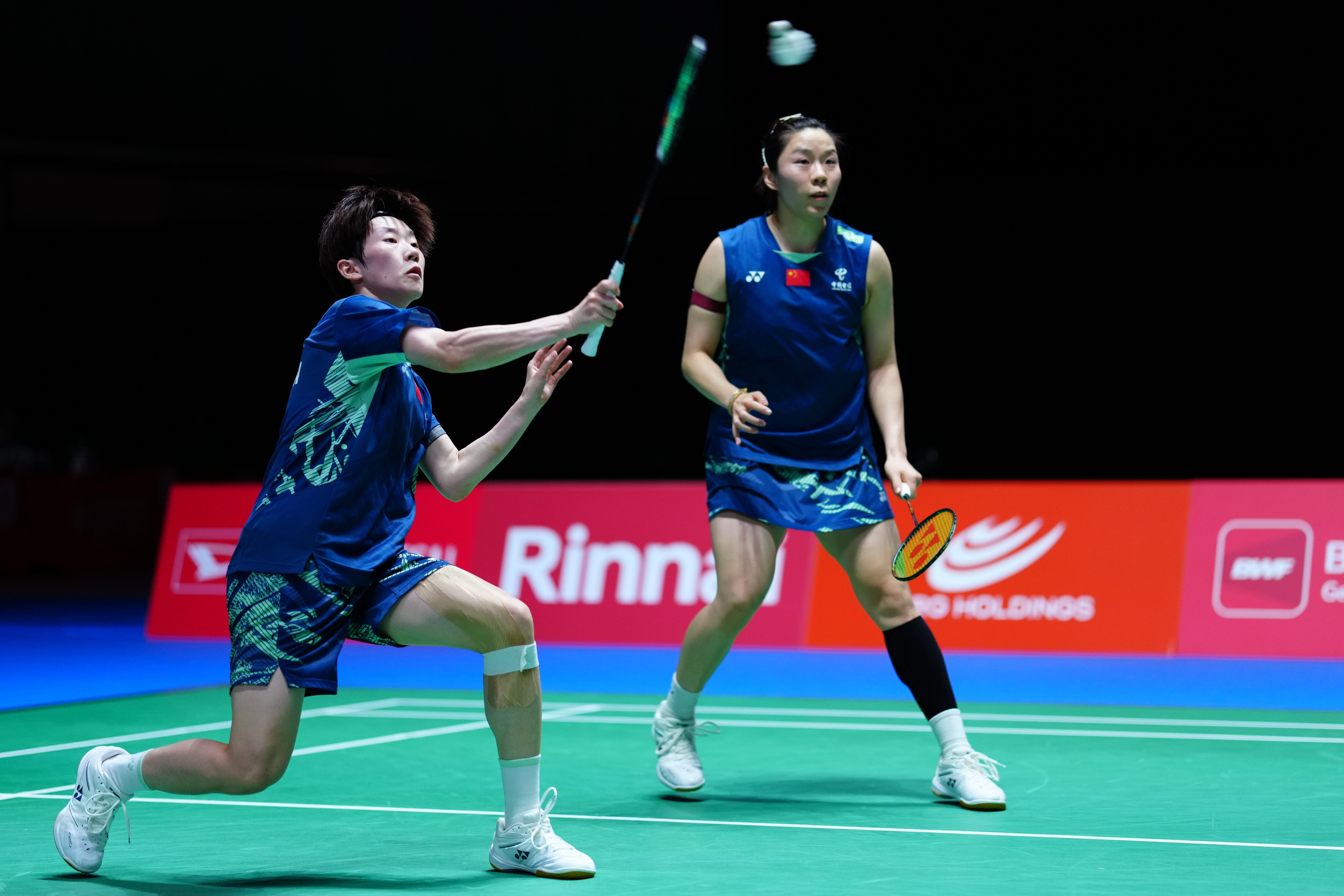 开云体育在线-焦点大战：羽毛球上演巅峰碰撞