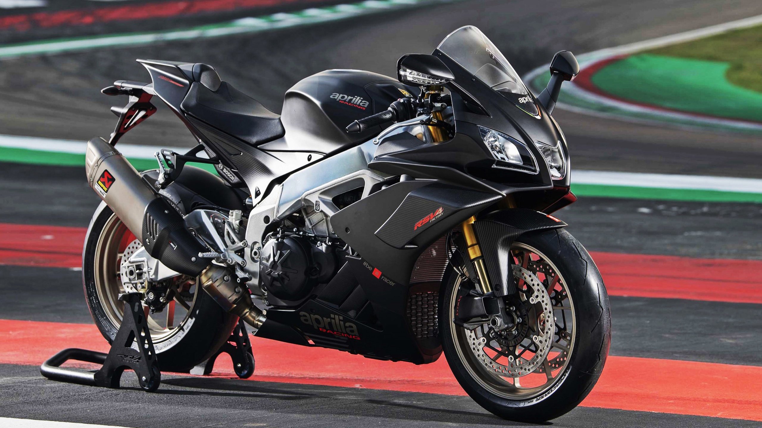 乌拉圭之矛刺穿亚特兰大，西甲国家德比背后的南美力量崛起