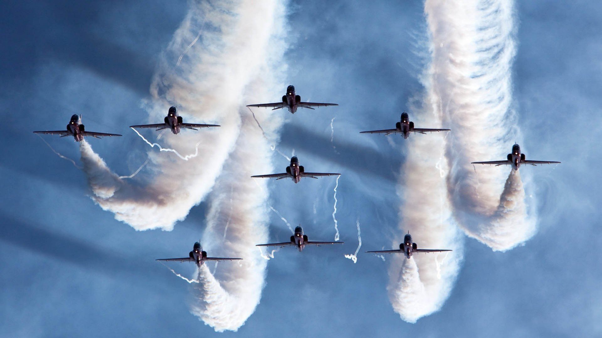 开云sport-冰与火的教科书，卡马文加在雷克雅未克的极光下谱写中场法则