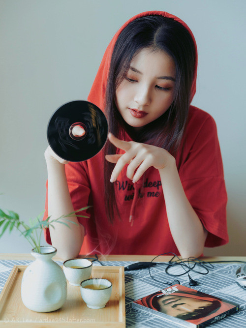 双星闪耀,阿什拉夫世界波破局,智利团队风暴压制波斯铁骑